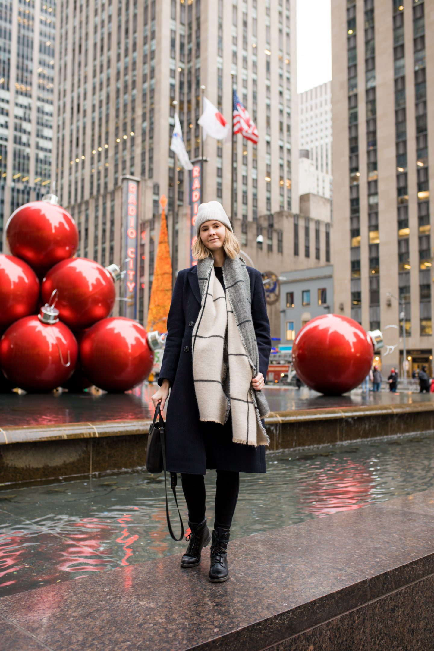 15 Best Things to do in New York at Christmas 2022 • Ashlea Paige