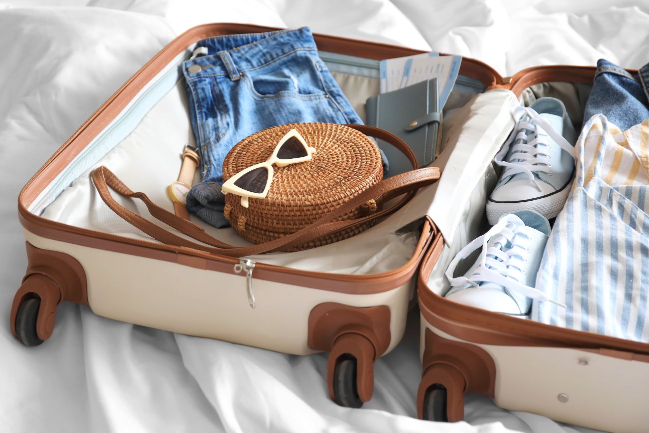 Here's Exactly What to Pack for a Summer Weekend Trip - College Fashion
